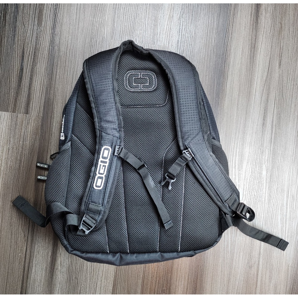 Ogio Excelsior Backpack Laptop Sleeve Bag - Picture 7 of 7
